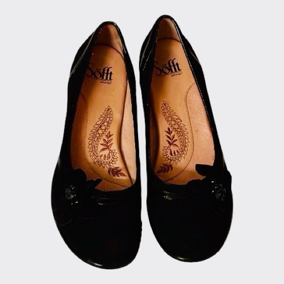 Sofft Brand black suede leather flower pumps kitten heels shoes - Picture 2 of 9